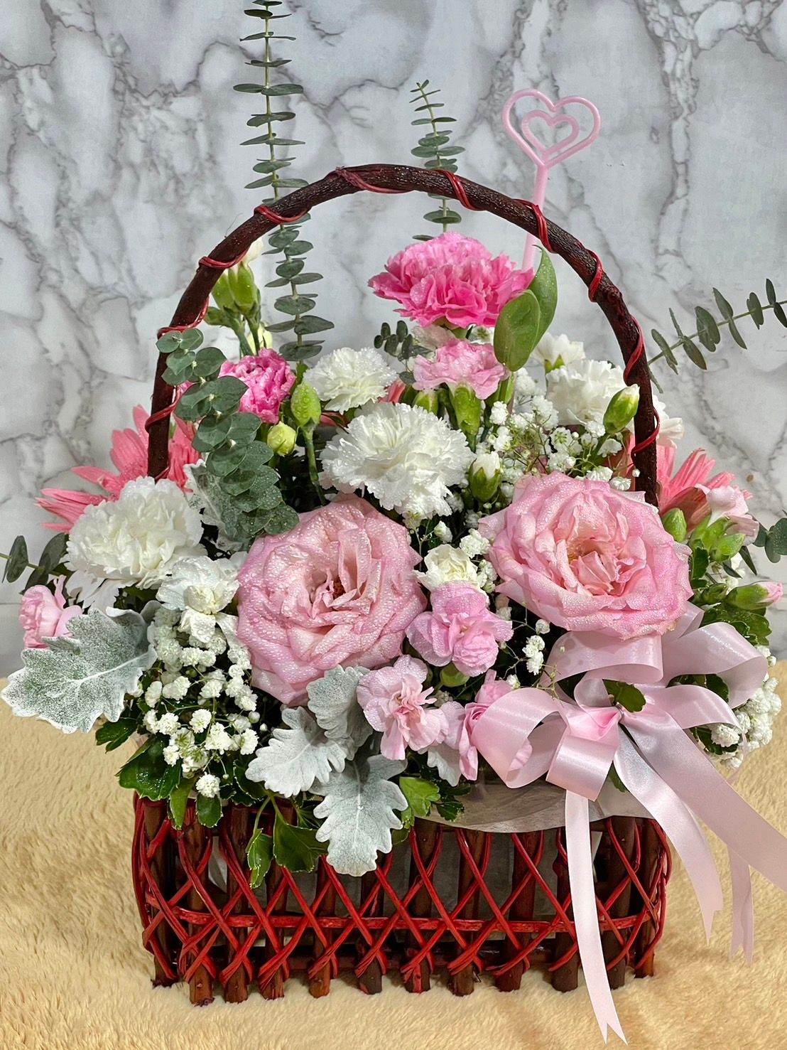 กระเช้าผสมสีชมพูขาว