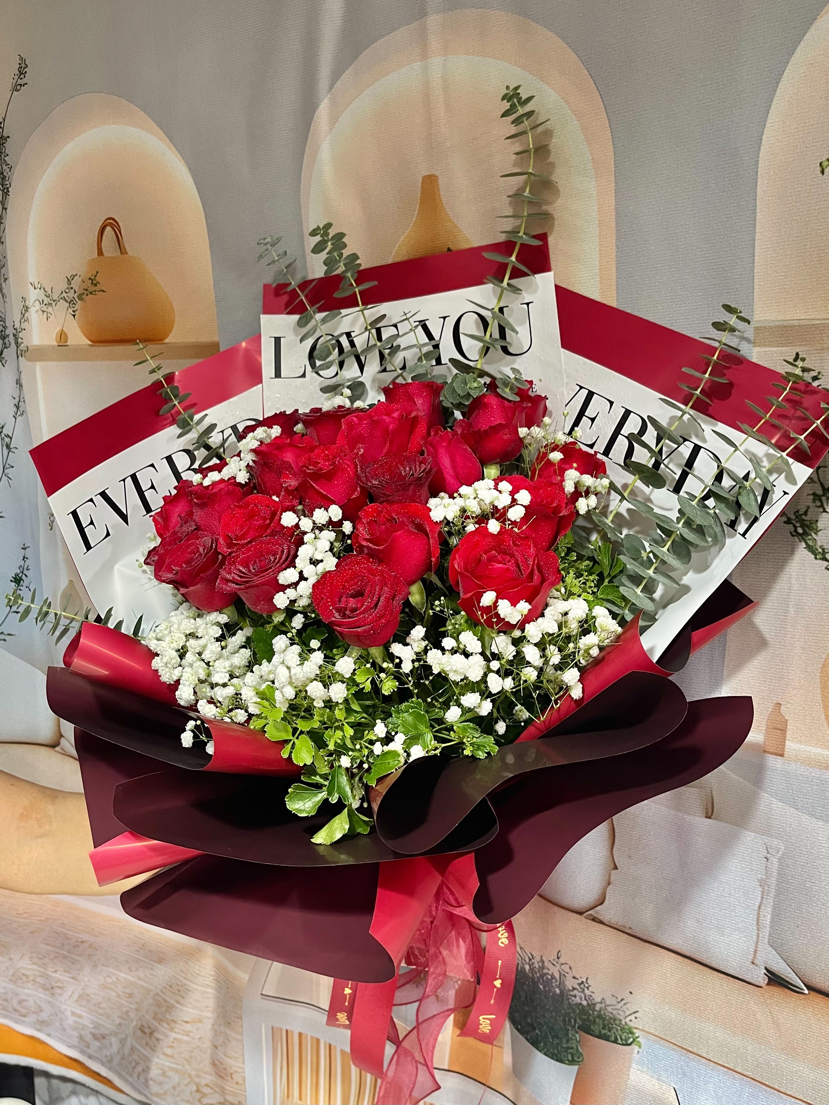 Thumbnails of ช่อกุหลาบแดงขนาดใหญ่